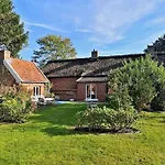 Historisches Reetdach-haus - Bis Zu 20 Personen Casa de Férias *