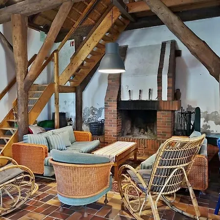 Historisches Reetdach-haus - Bis Zu 20 Personen Vakantiehuis Grossefehn