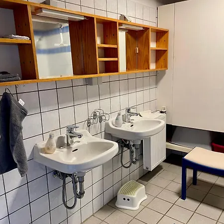 Historisches Reetdach-haus - Bis Zu 20 Personen Semesterbostad *