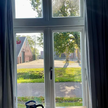 Historisches Reetdach-haus - Bis Zu 21 Personen Großefehn