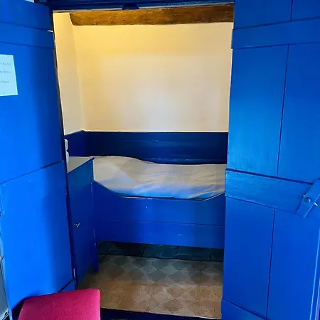 Semesterbostad Historisches Reetdach-haus - Bis Zu 20 Personen