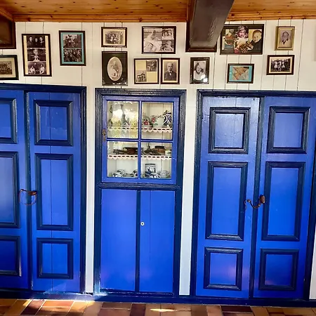 Vakantiehuis Historisches Reetdach-haus - Bis Zu 20 Personen *