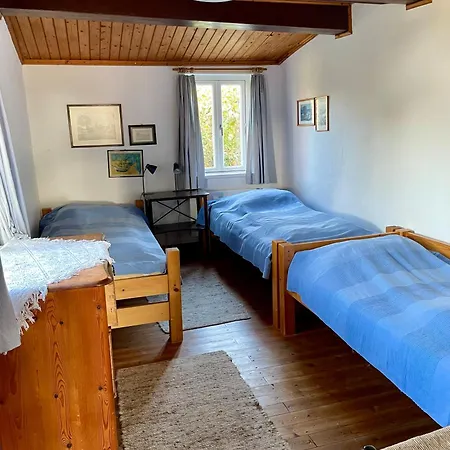 Historisches Reetdach-haus - Bis Zu 20 Personen Grossefehn