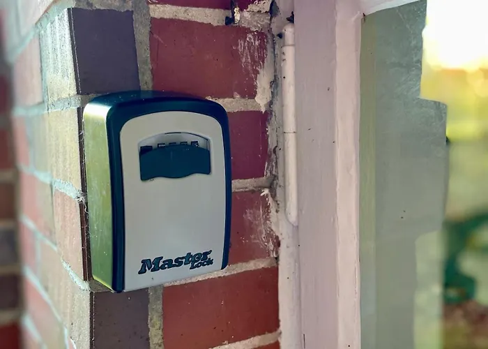 Historisches Reetdach-haus - Bis Zu 21 Personen Ferienhaus