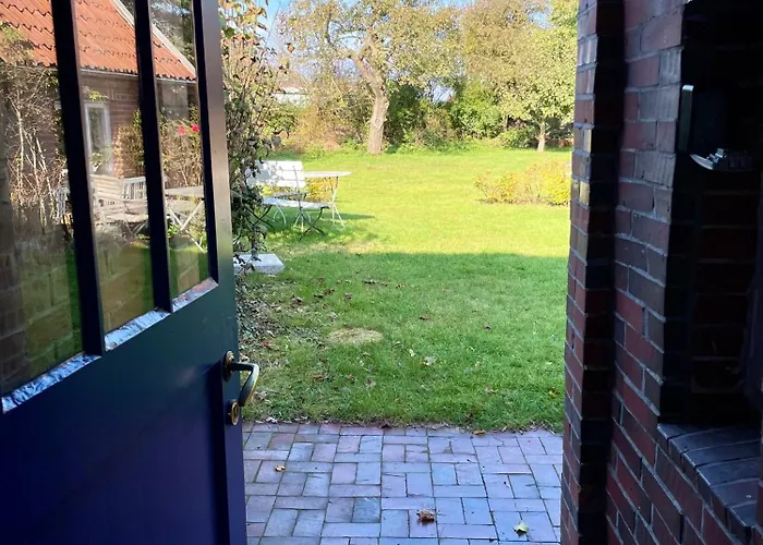 Ferienhaus Historisches Reetdach-haus - Bis Zu 21 Personen *