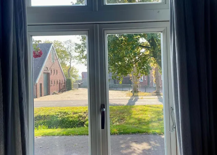 Historisches Reetdach-haus - Bis Zu 21 Personen Grossefehn